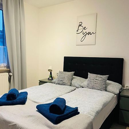Quartier 7 - Zentral Gelegene Ferienwohnung Mit Stadtblick Бремерхафен Экстерьер фото