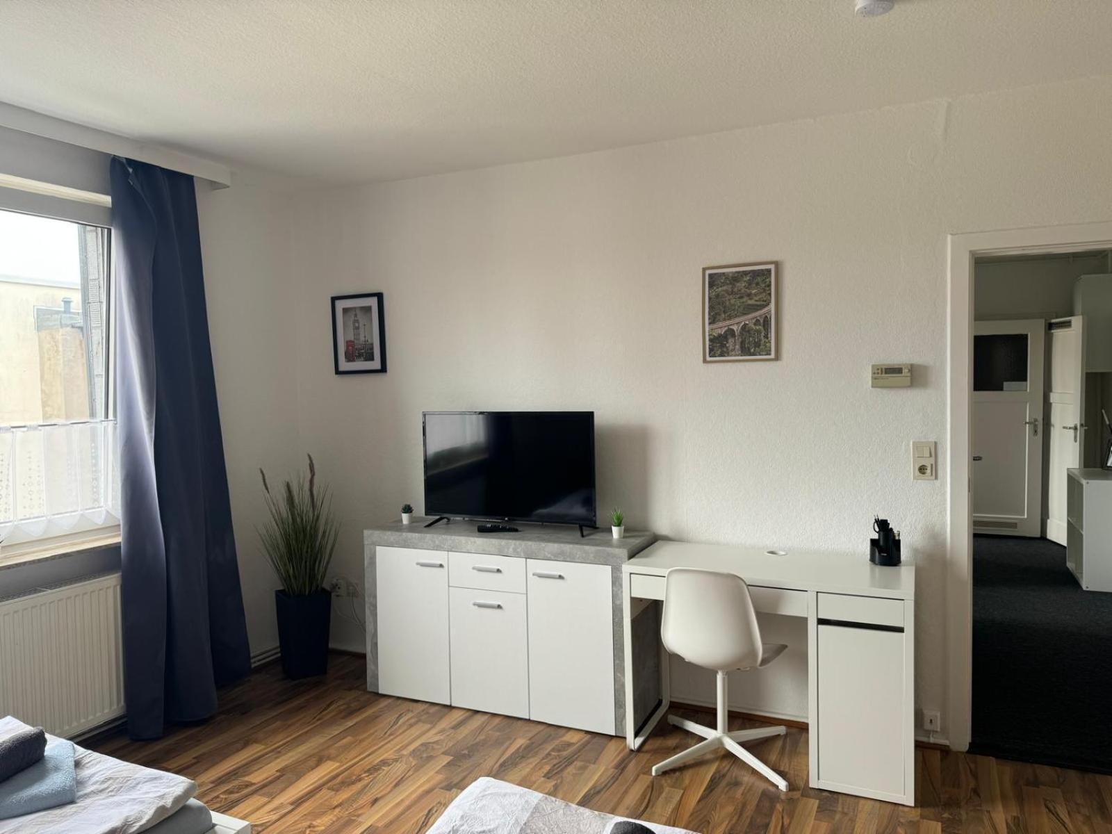Quartier 7 - Zentral Gelegene Ferienwohnung Mit Stadtblick Бремерхафен Экстерьер фото